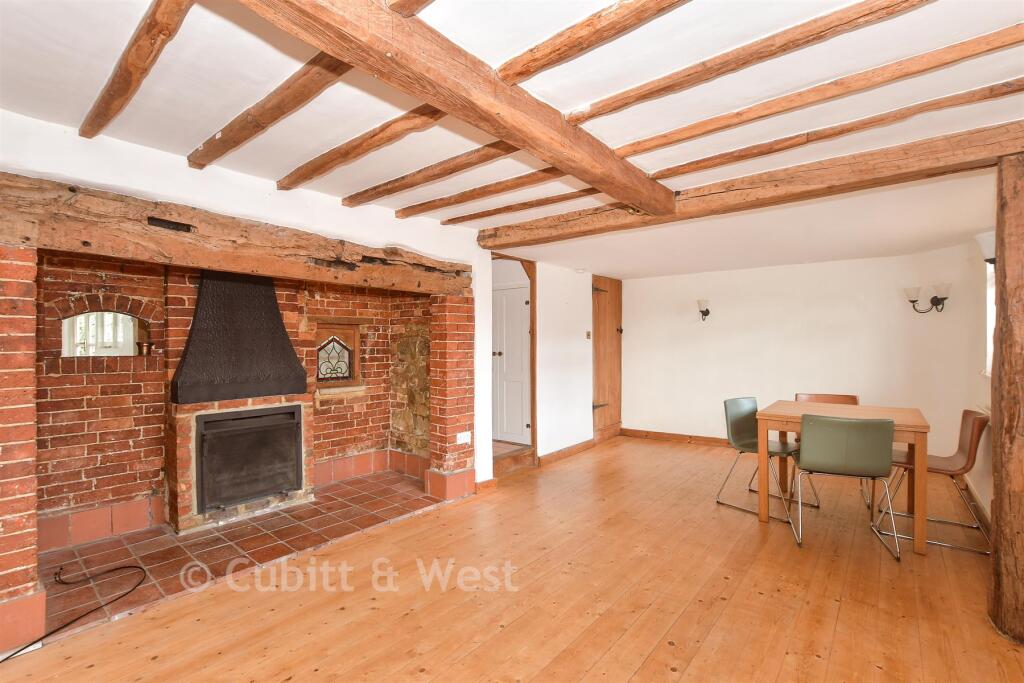 Main image of property: High Street, Billingshurst, West Sussex