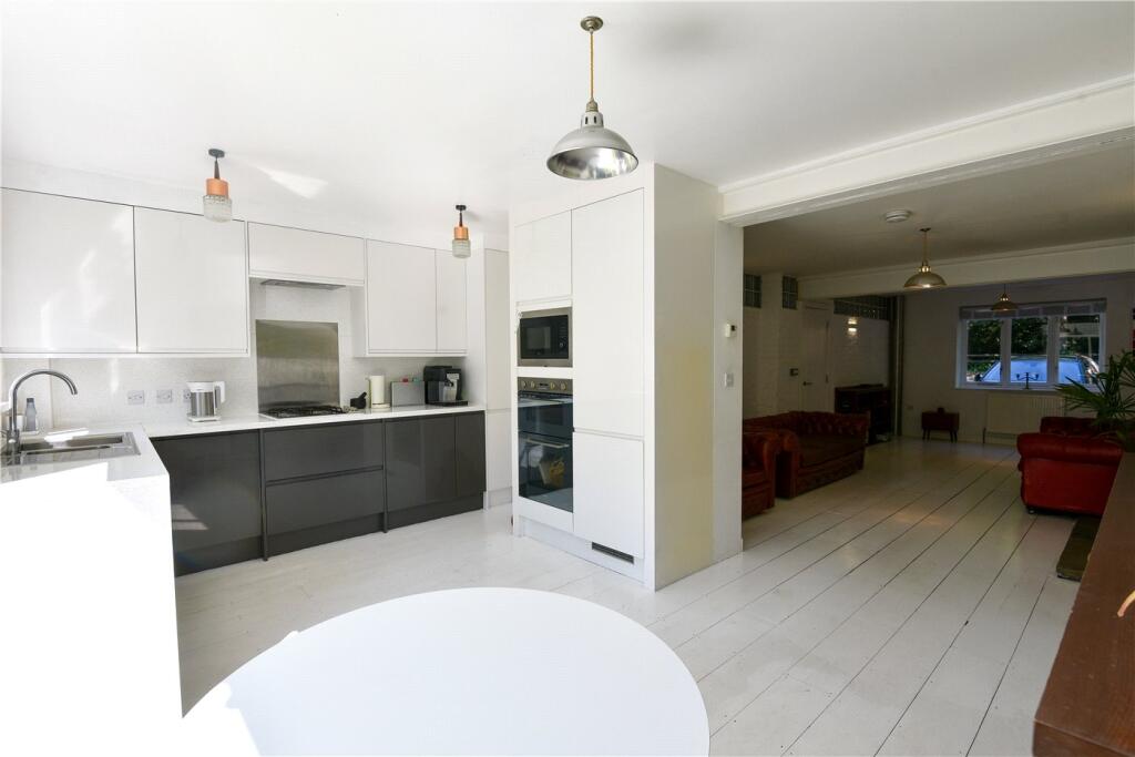 House in Furzehill, Leigh, Colehill - View 5