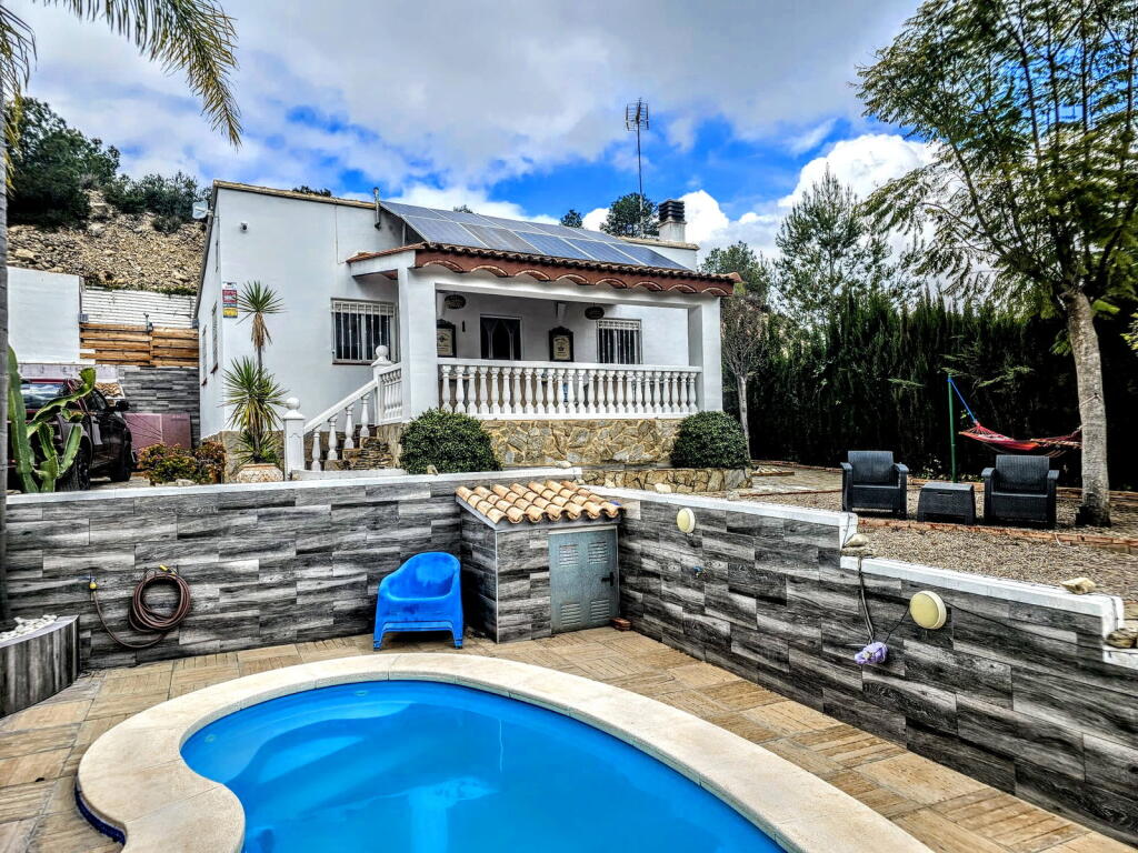 Main image of property: Valencia, Valencia, Pedralba