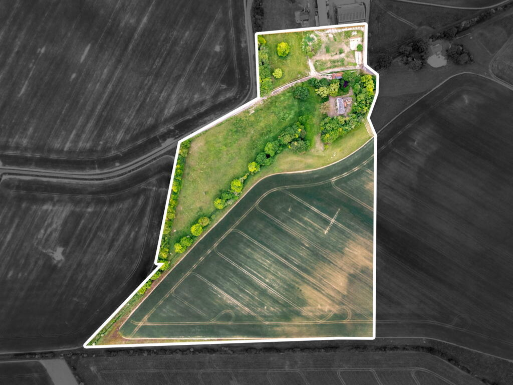 House in Uttlesford, Great Chesterford - View 2