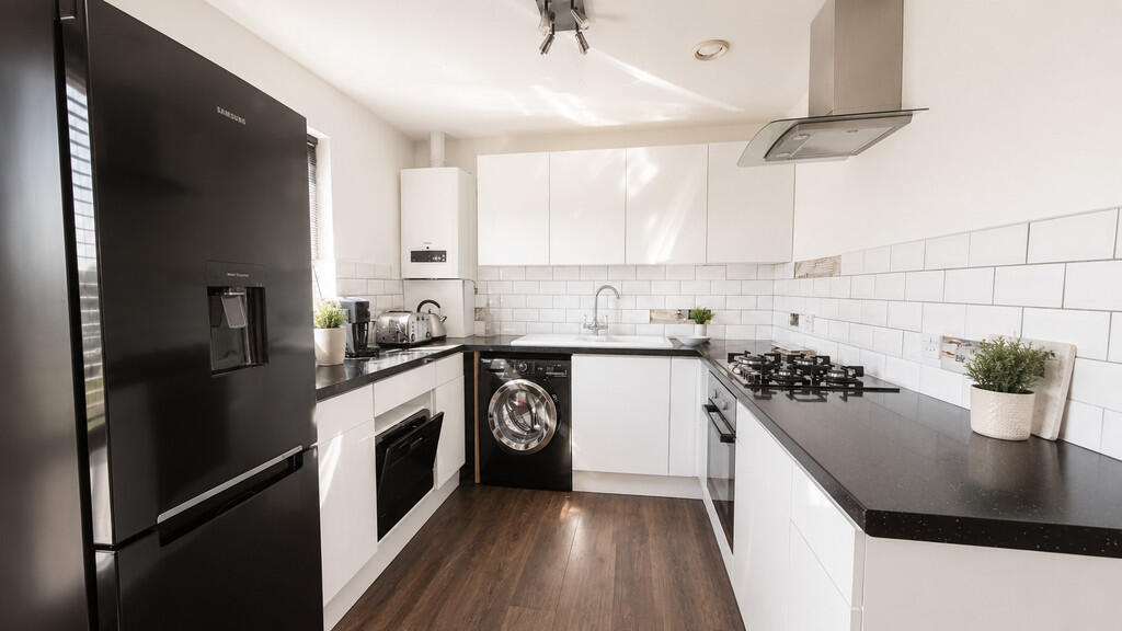 Apartment in East Hampshire, Petersfield - View 4
