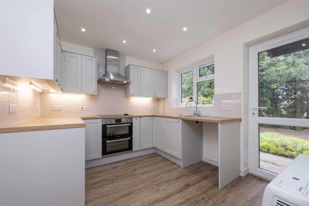 Main image of property: Hodge Lane, Malmesbury