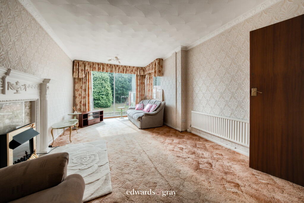 House in Sutton Coldfield, Falcon Lodge - View 4