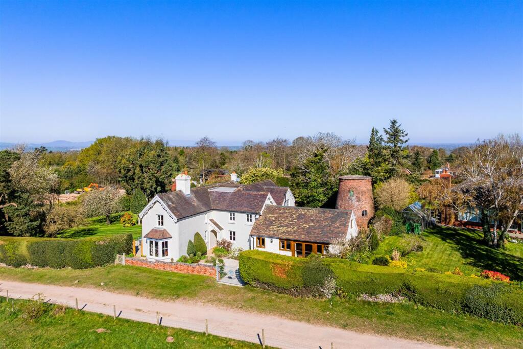 Main image of property: Windmill House, Lyth Hill, Lyth Bank, Shrewsbury, SY3 0BT