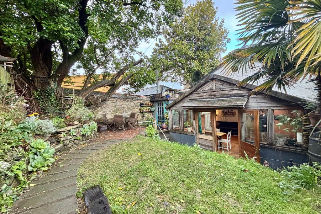 Main image of property: 6 Grove Place, Falmouth, TR11