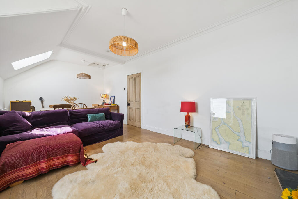 Apartment in Paisley, Argyll and Bute - More