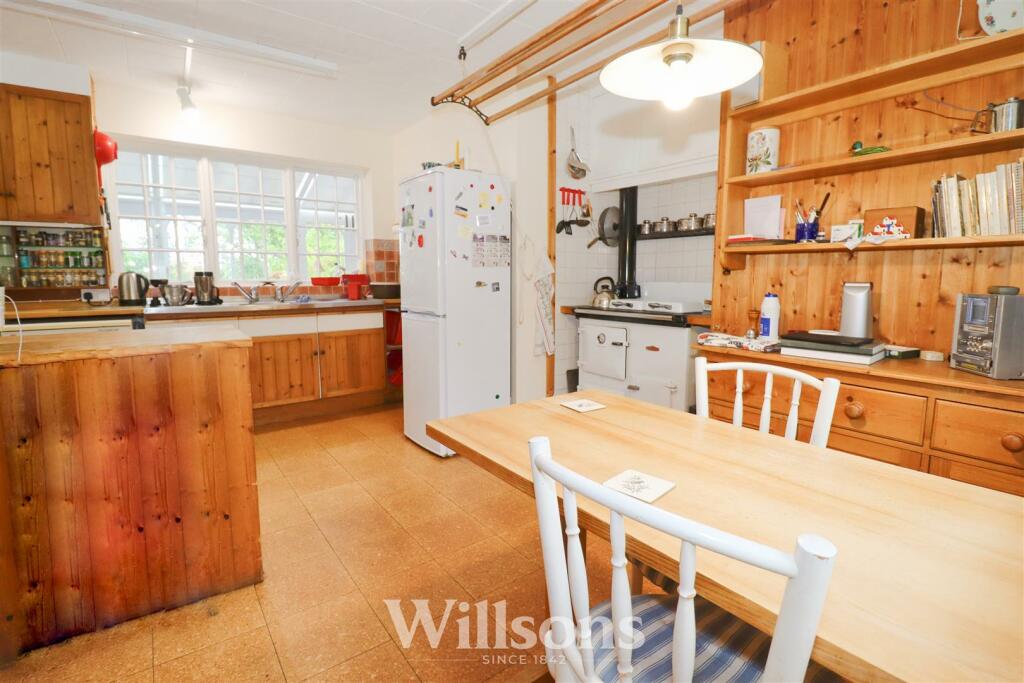 House in East Lindsey, East Keal - View 5