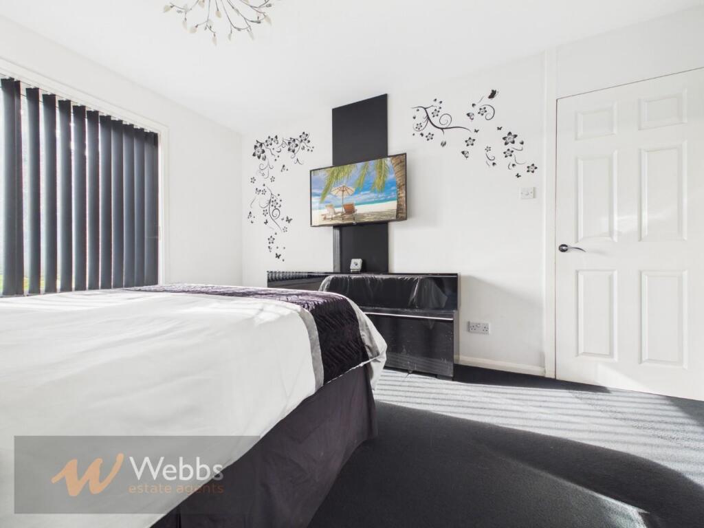 House in Walsall - More