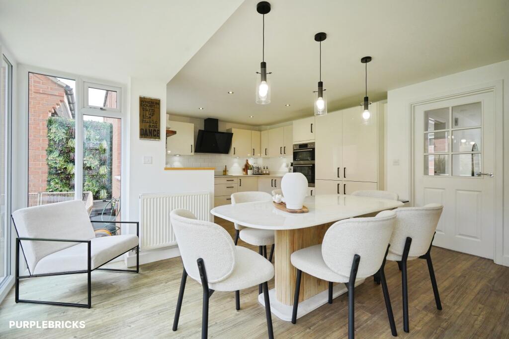 House in South Derbyshire, Drakelow - View 5