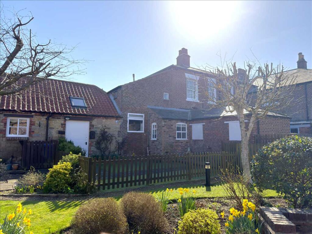 Main image of property: Church Cliff Farm Cottage, Church Cliff Farm, Filey