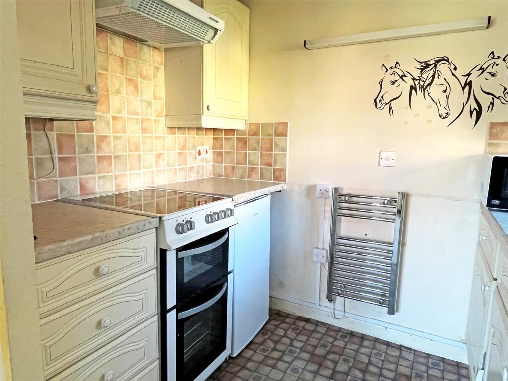 Apartment in Southampton - View 4