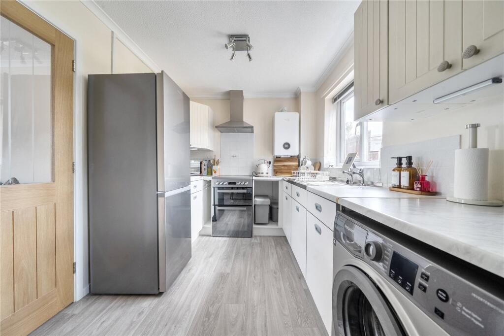 Holcombe Drive, Llandrindod Wells, Powys, LD1 - View 5