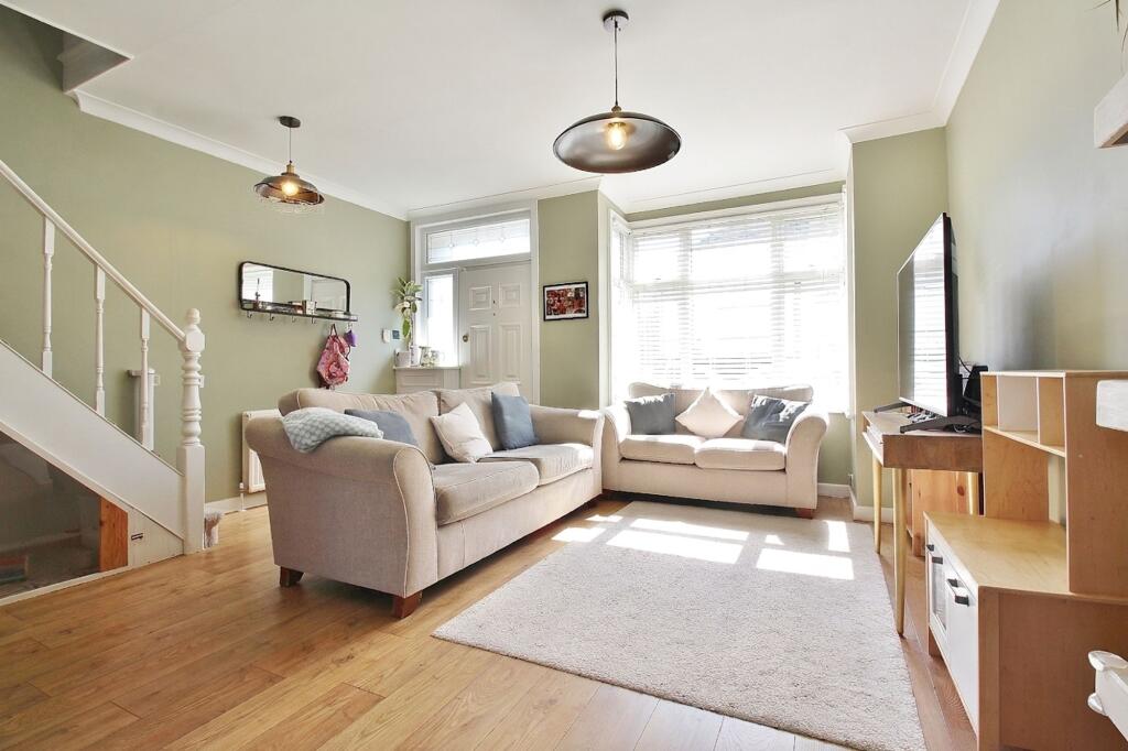 House in Twickenham - View 2
