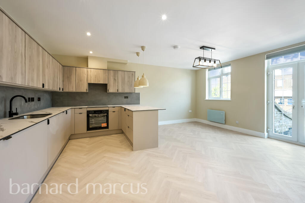 Main image of property: Central Road, WORCESTER PARK