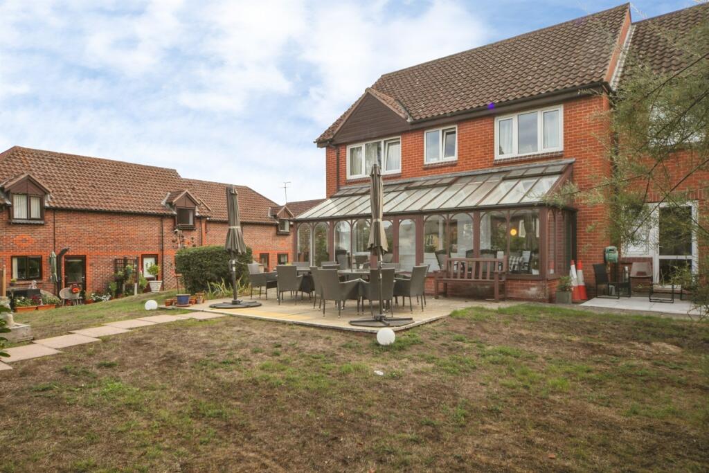 Property photo 11