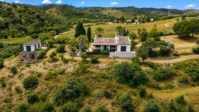 Main image of property: Perna Sêca, Silves, Algarve, Portugal