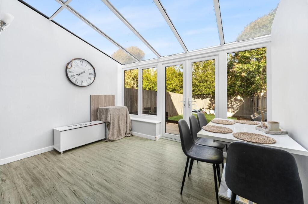 House in Uttlesford, Great Dunmow - View 5