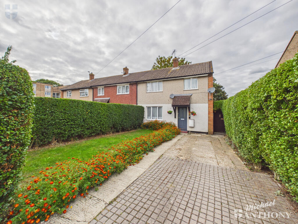 House in Aylesbury, Quarrendon