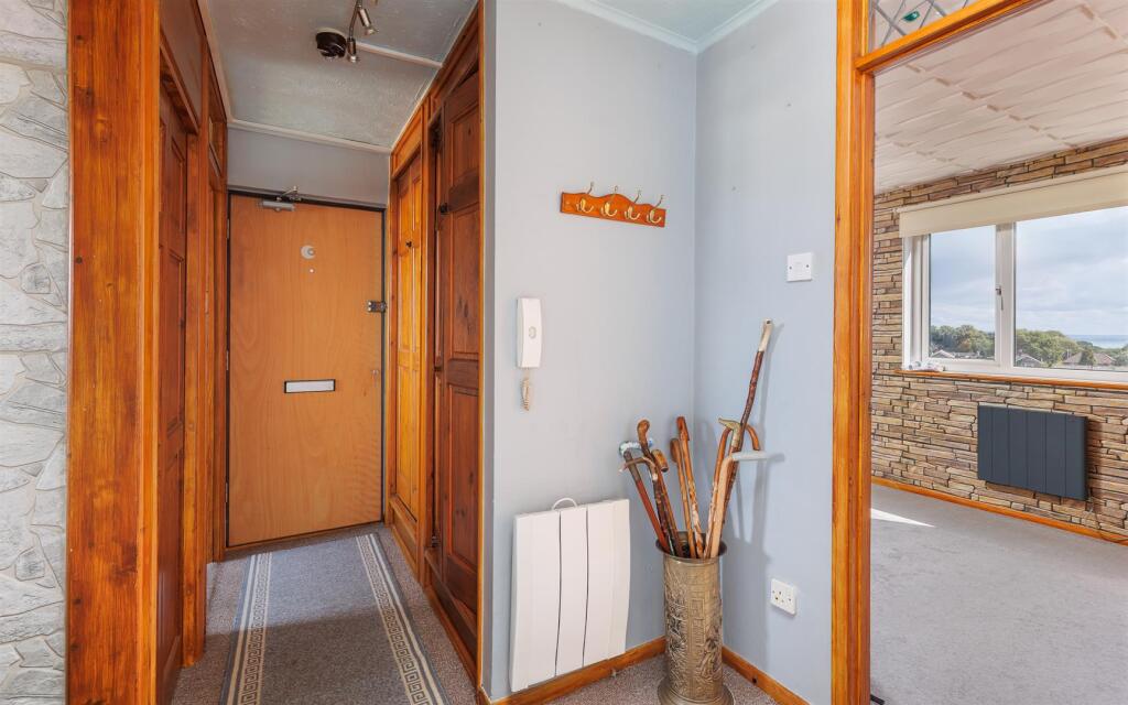 Apartment in Cowes, Isle of Wight - View 5