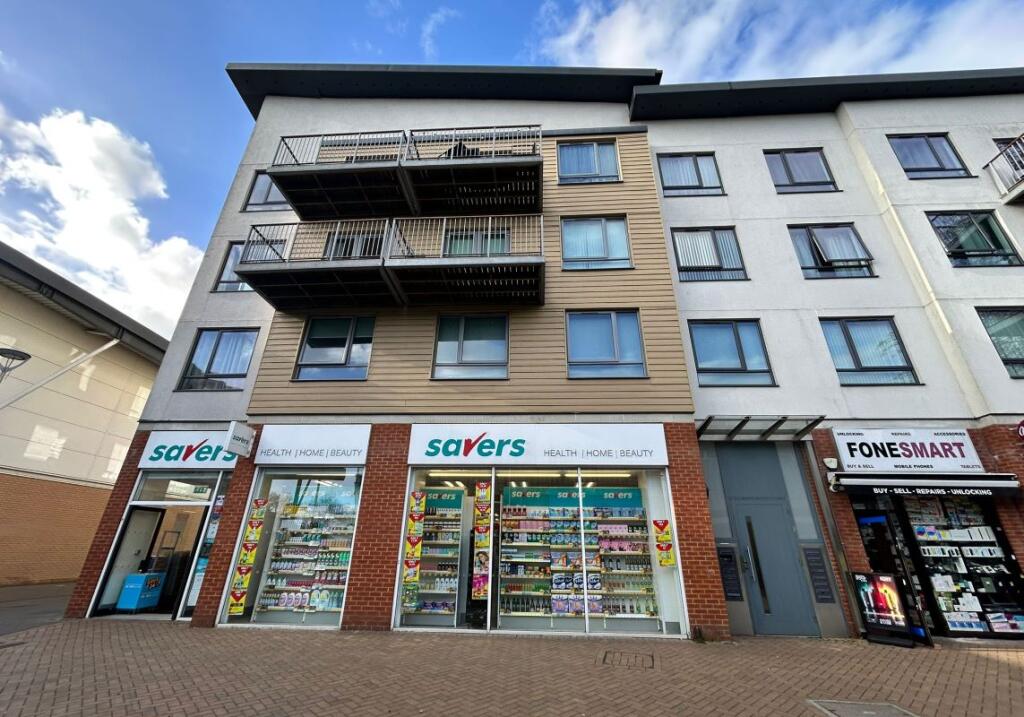Flat 7, 92A Town Centre, Hatfield, Hertfordshire, AL10 0JW