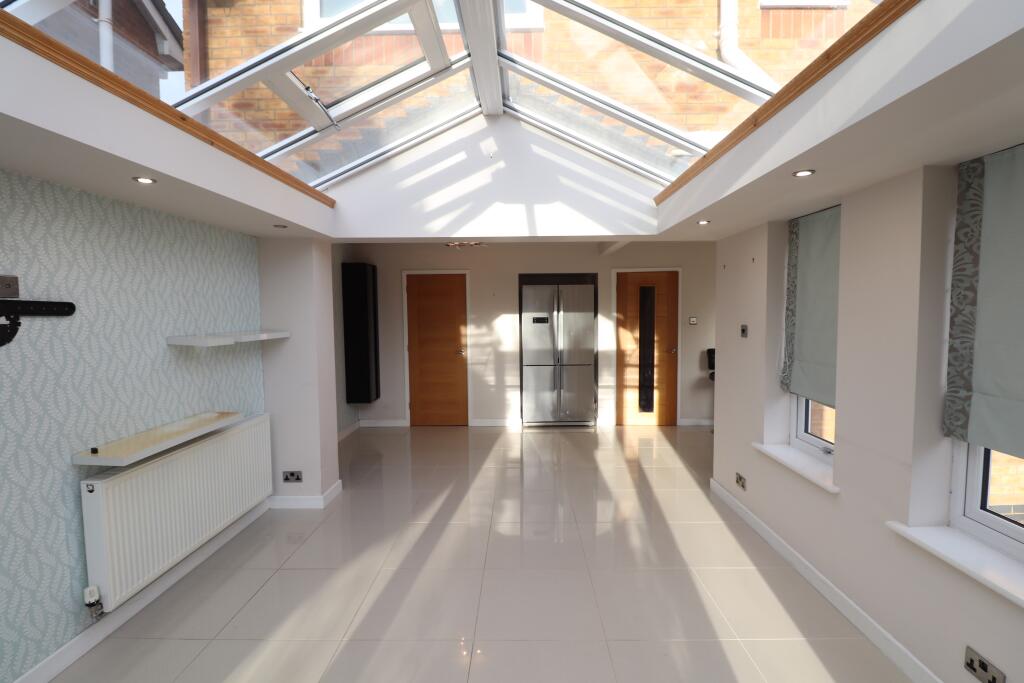 House in Preston - View 4