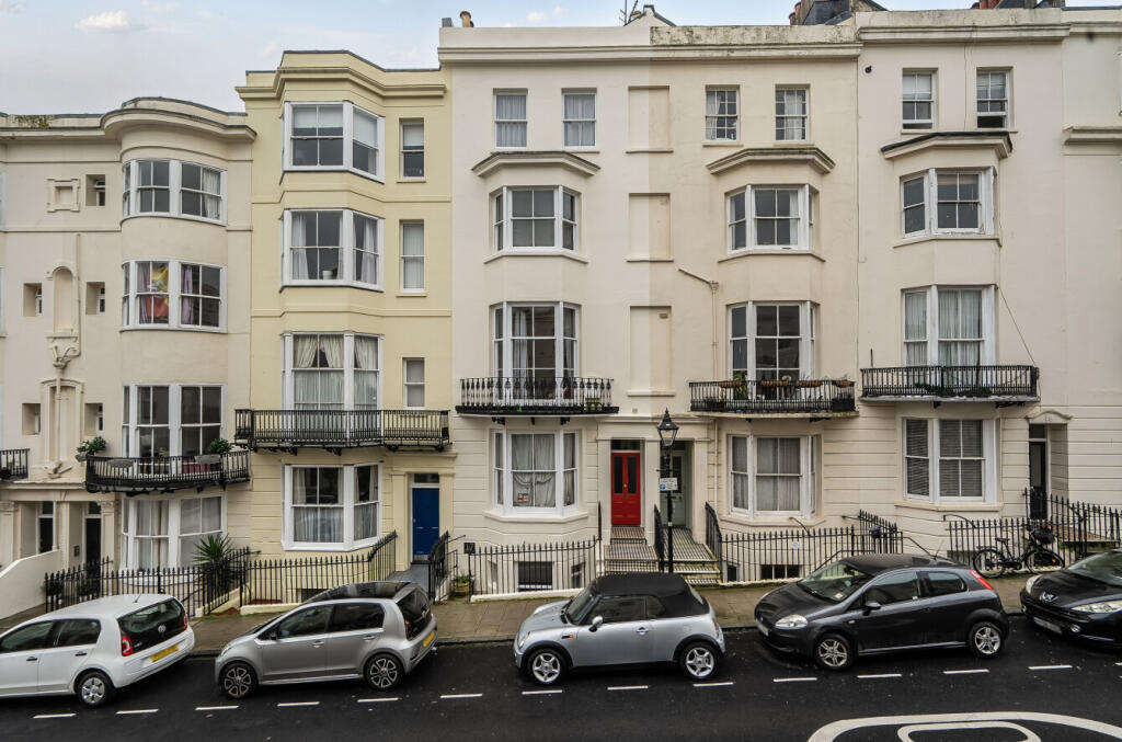 Main image of property: Waterloo Street, Hove, BN3
