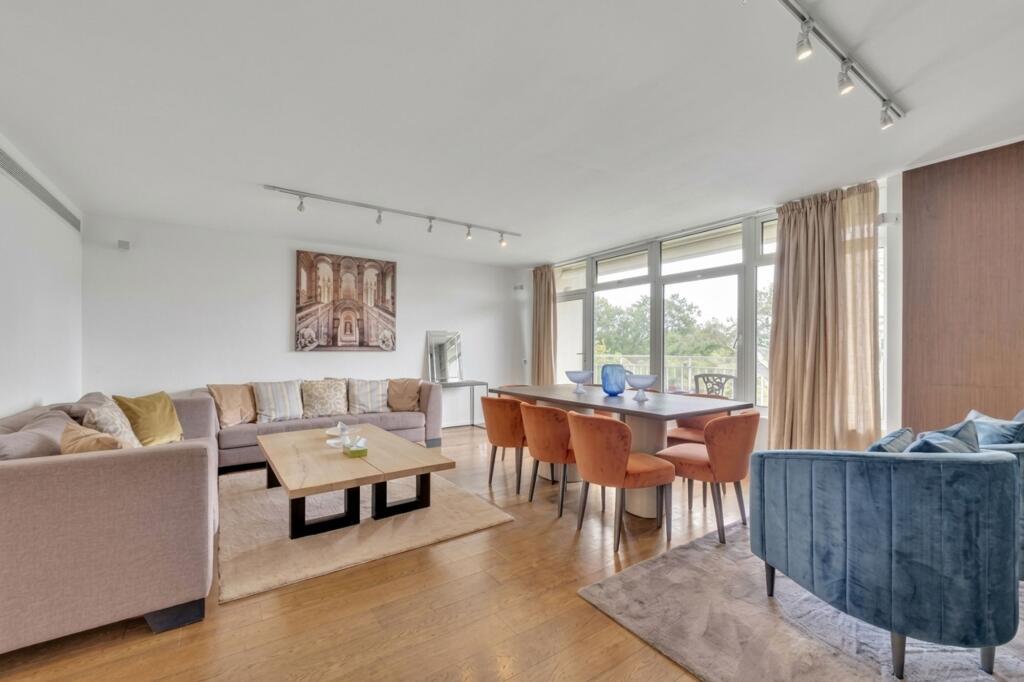 Apartment in London - View 2
