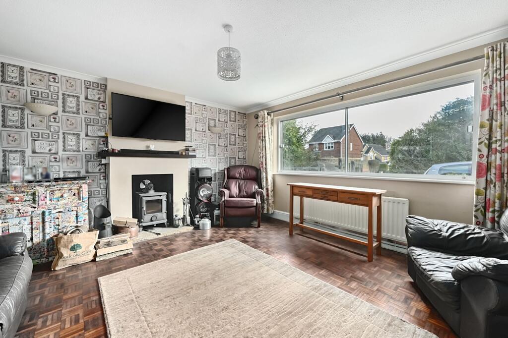 House in Wealden, Crowborough - View 3