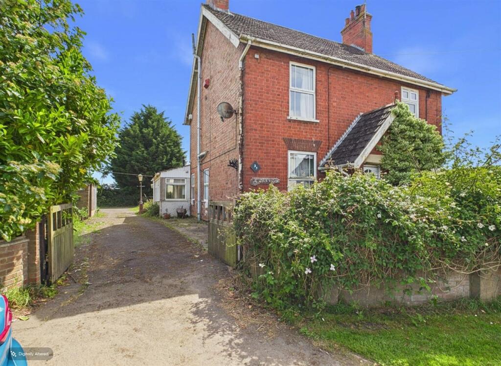 Main image of property: Farlesthorpe Road, Alford