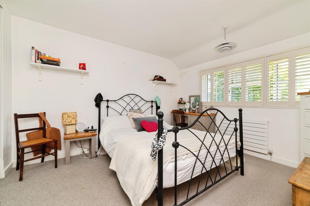 Additional image 8 of Ingles, Welwyn Garden City