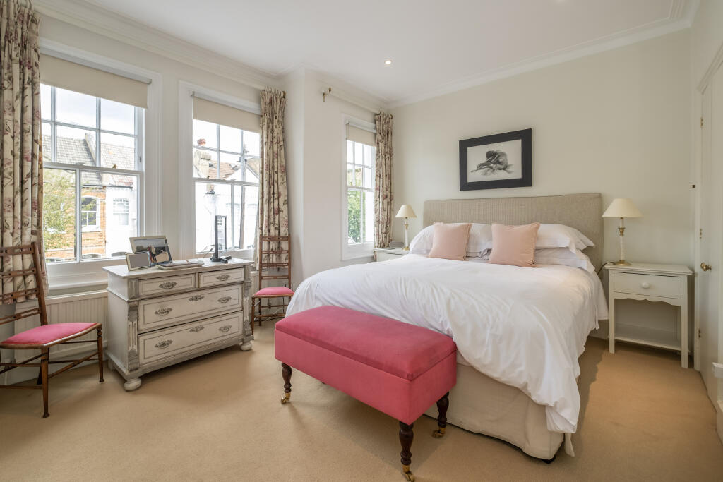 House in London - View 4