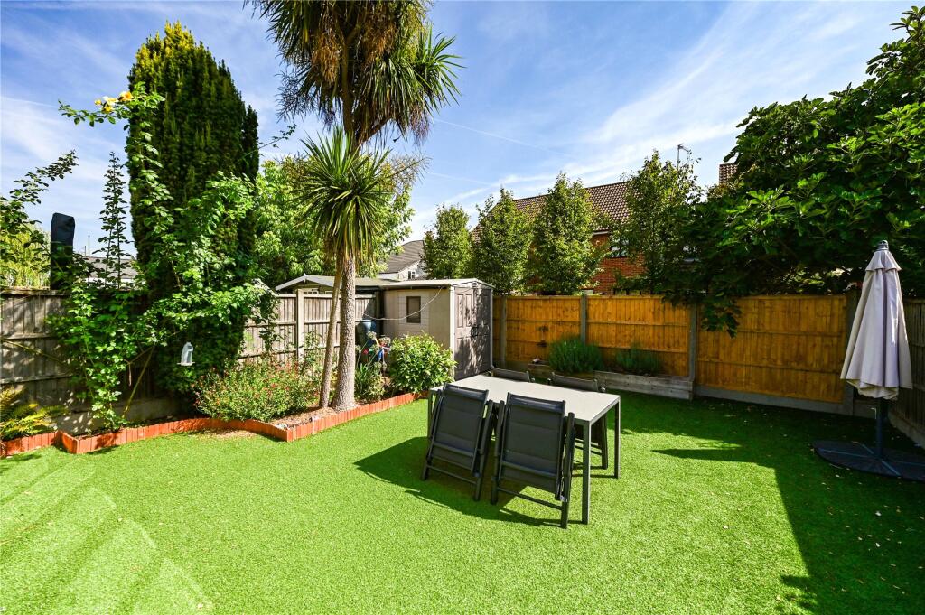 House in Runnymede, Egham - View 3