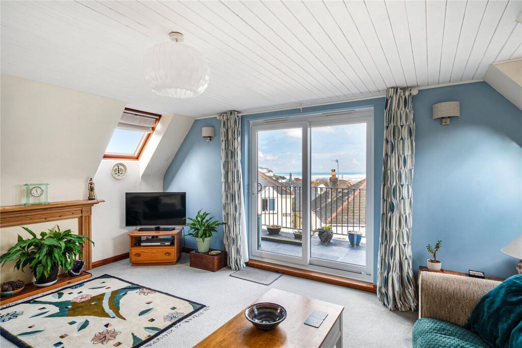 3 bed detached - Sunnyside, Perranporth, Cornwall, TR6 image 5