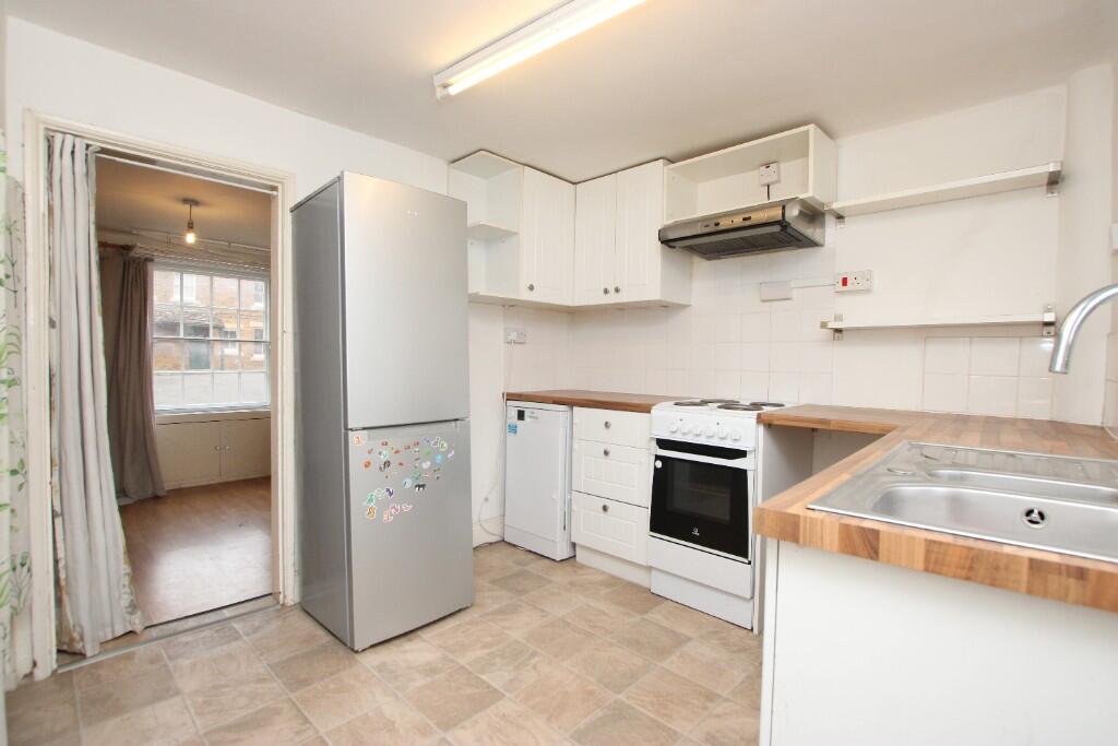 Main image of property: West Street, Kettering, Northamptonshire, NN16
