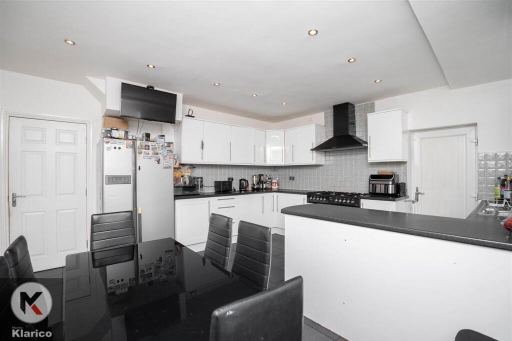 Additional image 6 of Yardley Wood Road, Birmingham, B13