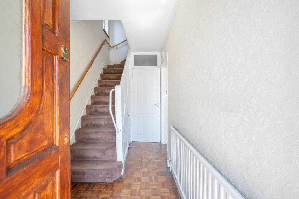 House in London, West Hendon - View 4