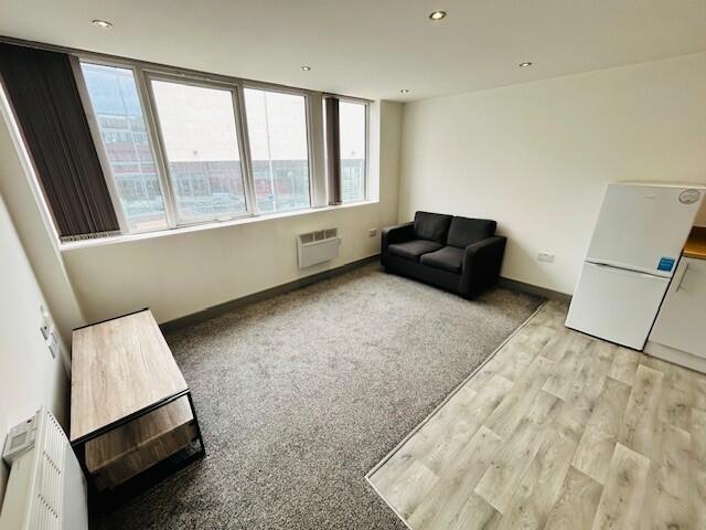 Apartment in Sheffield - View 2