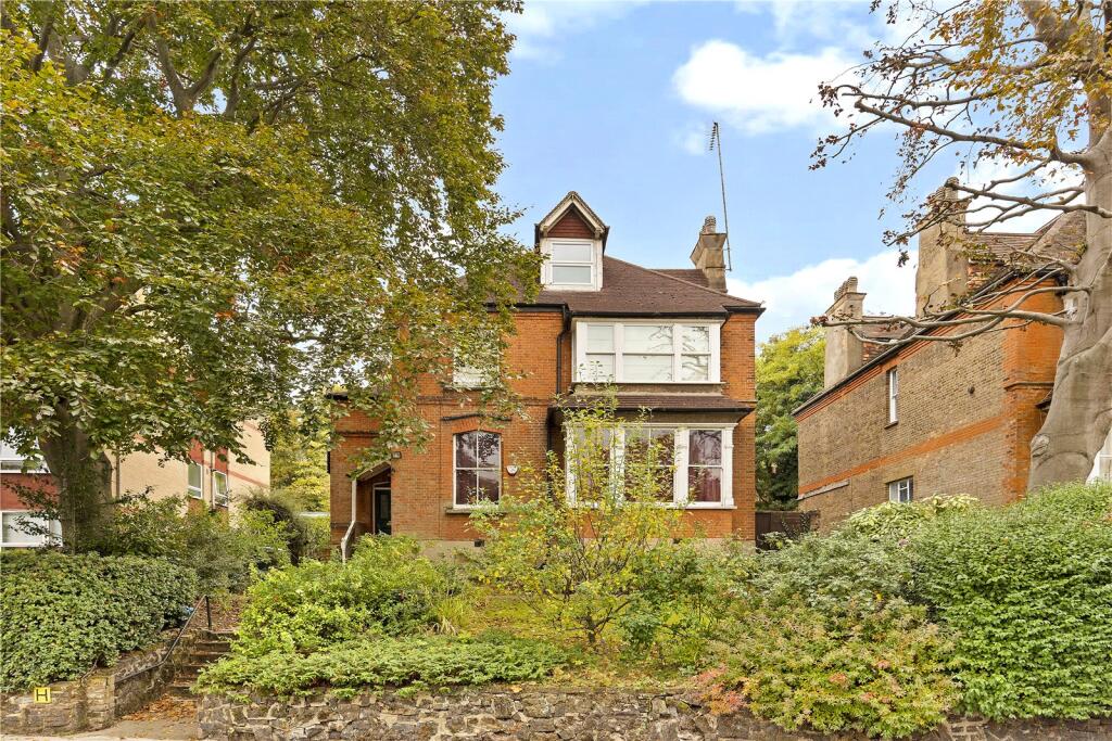 Main image of property: Avenue Road, N6