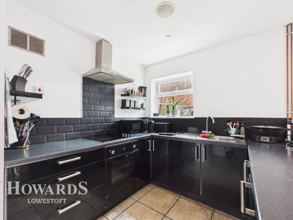 House in East Suffolk, Lowestoft - View 5
