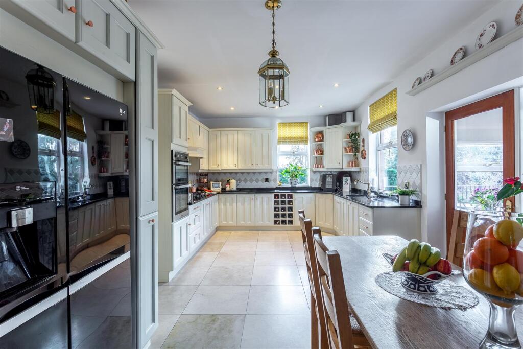 Brookfield House, Draycott, Derbyshire DE72 3SD photo 3