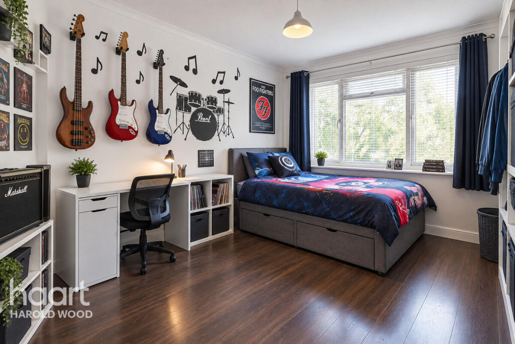 Main image of property: Southend Arterial Road, Hornchurch