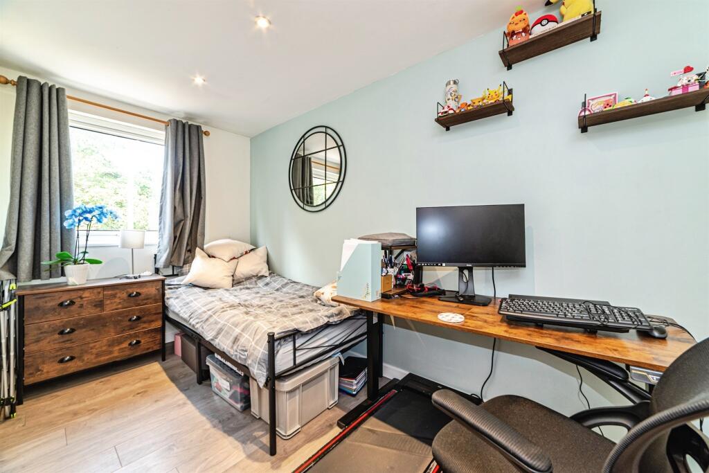 Apartment in Basingstoke and Deane, Basingstoke - More