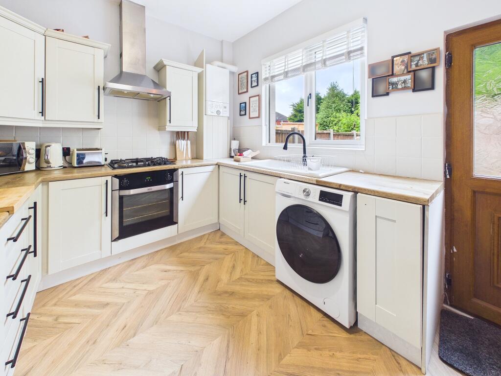 House in Wigan, Greater Manchester - More