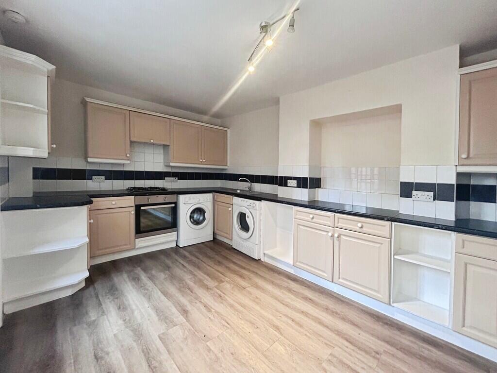 Wolverton Road, Bournemouth photo 2