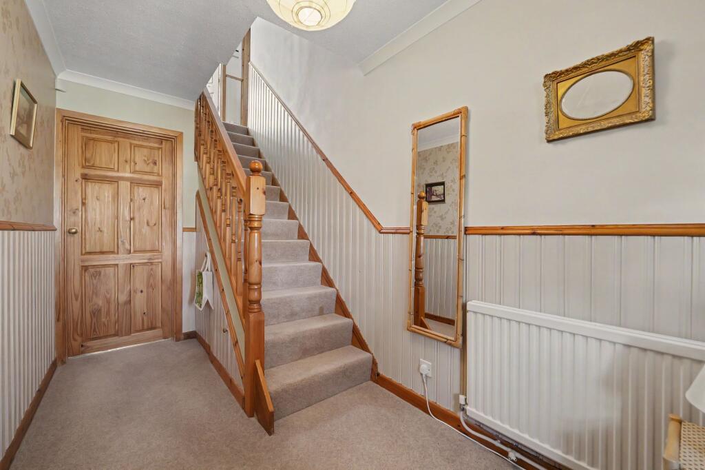 House in Harborough, Great Glen - More