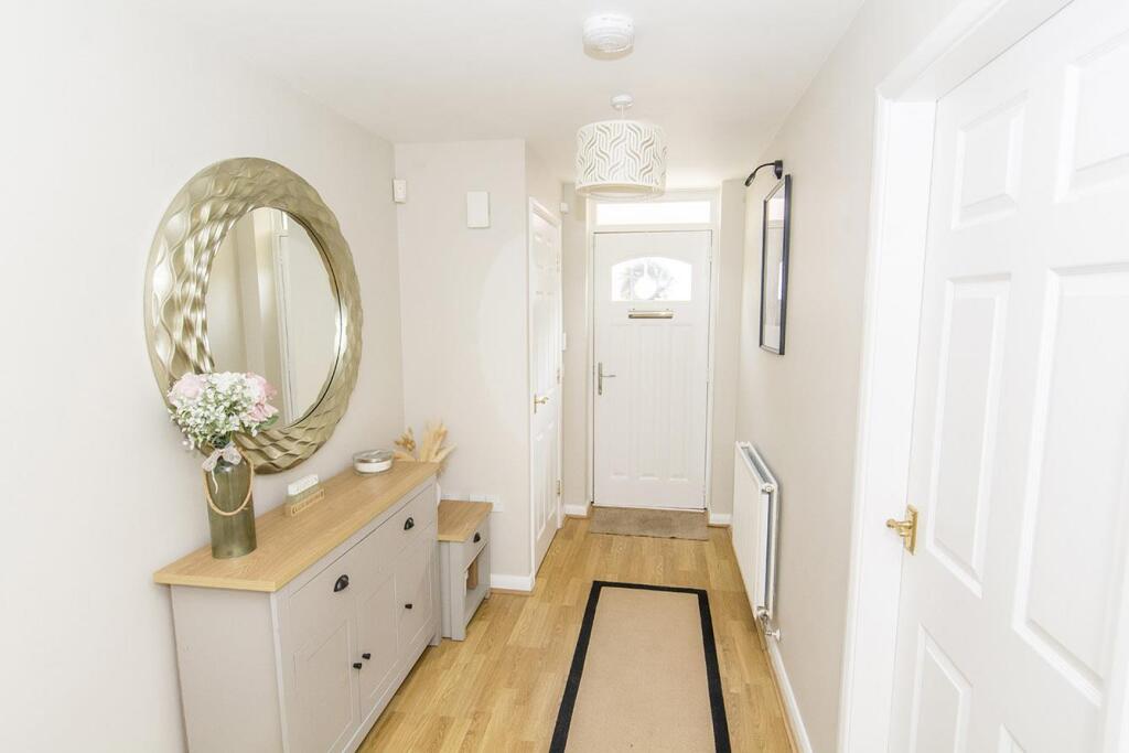 House in Leicester - More