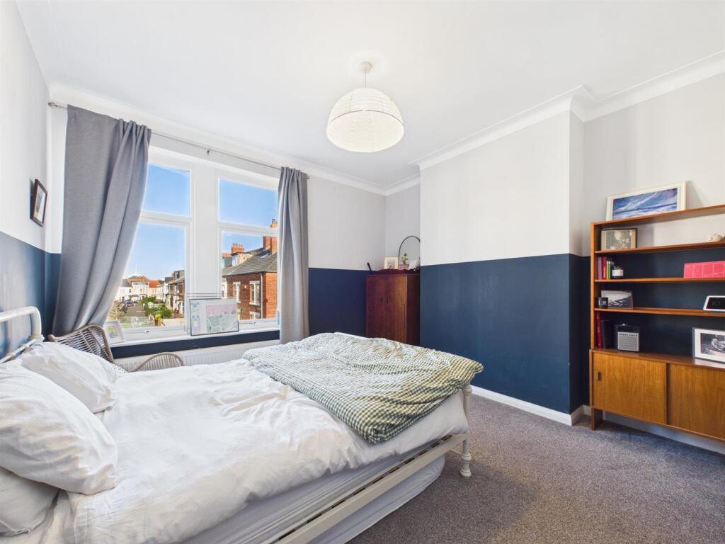 House in Newcastle upon Tyne - More