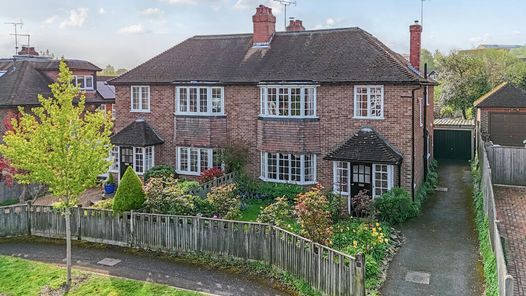Main image of property: Fordington Avenue, Winchester, SO22