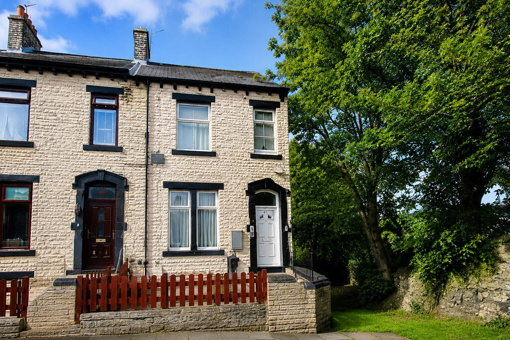 Main image of property: Park Crescent, Bradford