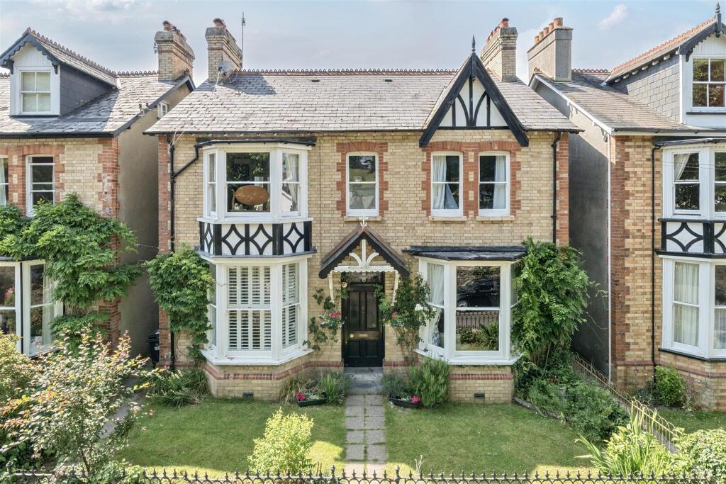 Main image of property: Parkway Road, Chudleigh, Newton Abbot